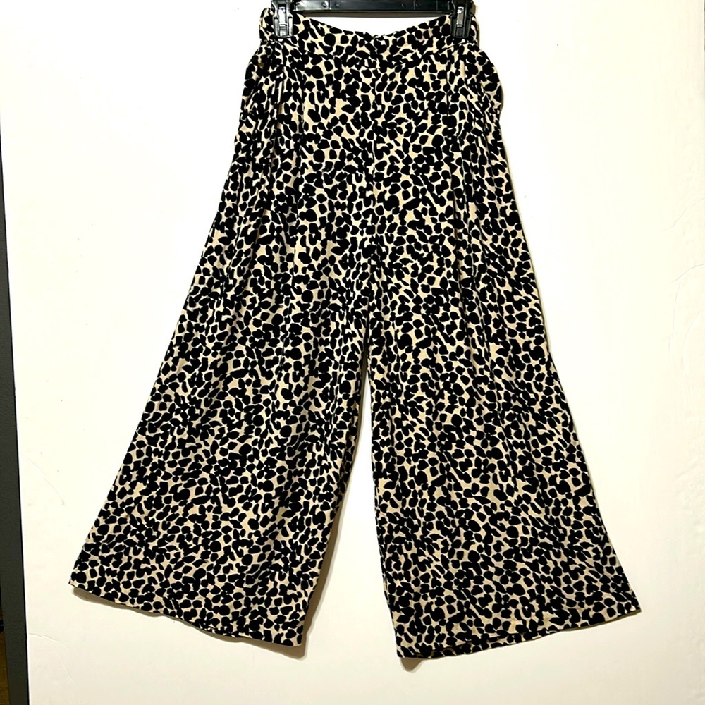 H&M Animal Print Maxi length GAUCHO Pants